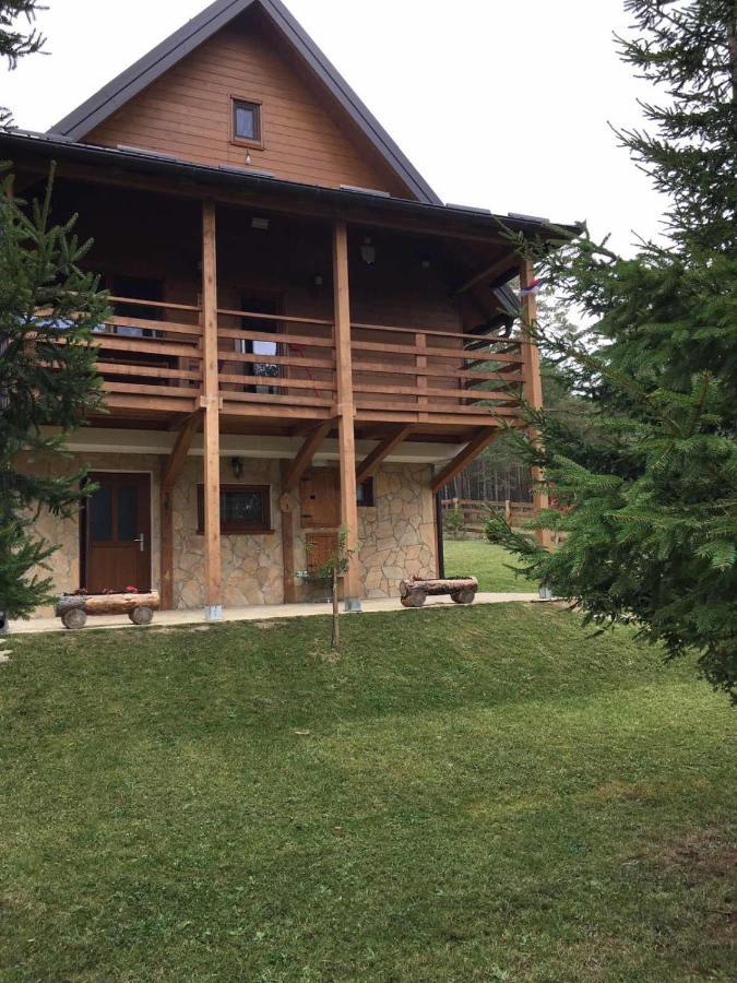 Apartmani Tornik-Planinska Kuca Zdravkovic Dobroselica Eksteriør billede